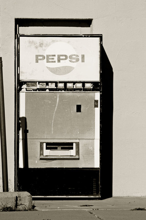 Pepsi Machine, Rural Arizona
